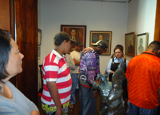 http://muspam.com.br/images/phocagallery/acao_educativa_cultural_monitoria/2014/cersam-12092014/6.jpg