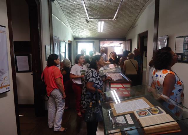 http://muspam.com.br/images/phocagallery/acao_educativa_cultural_monitoria/2015/centro-convivencia-idosos-22052015/19.jpg