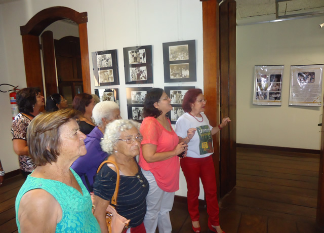 http://muspam.com.br/images/phocagallery/acao_educativa_cultural_monitoria/2015/centro-convivencia-idosos-22052015/23.jpg