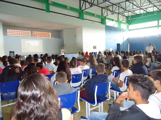 http://muspam.com.br/images/phocagallery/acao_educativa_cultural_monitoria/2018/projeto-o-museu-visita-a-sua-escola-2018/em-prof-izaltina-mendonca-meireles-7-8-e-9anos-ens-fund-31102018/7.jpg