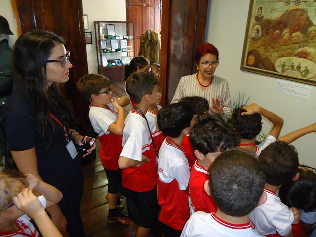 http://muspam.com.br/images/phocagallery/acao_educativa_cultural_monitoria/2019/escola-sesi-senai-3ano-ens-fund-prof-jessica-moreira-26042019/13.jpg