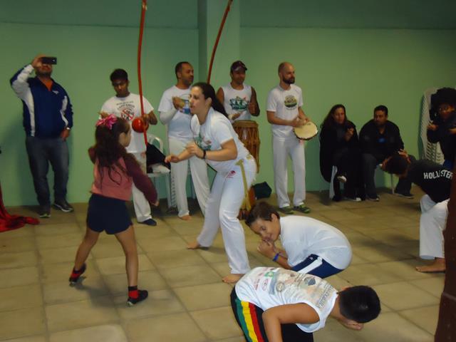 http://muspam.com.br/images/phocagallery/acao_educativa_cultural_monitoria/2019/grupo-abada-capoeira-prof-robert-willian-roner-07062019/32.jpg