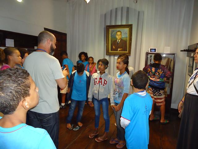 http://muspam.com.br/images/phocagallery/acao_educativa_cultural_monitoria/2019/patronato-centro-juvenil-10-a-14anos-monitora-kelen-peixoto-15022019/6.jpg