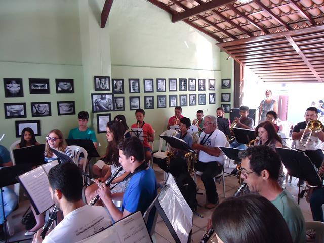 http://muspam.com.br/images/phocagallery/promocoes/2018/ensaio-aberto-da-banda-de-musica-lsc-para-natal2018-09122018/5.jpg